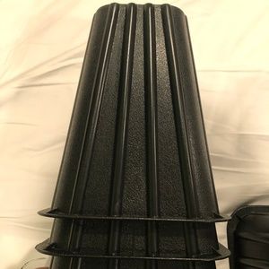SET OF 4 NEVER USED BED LIFTS